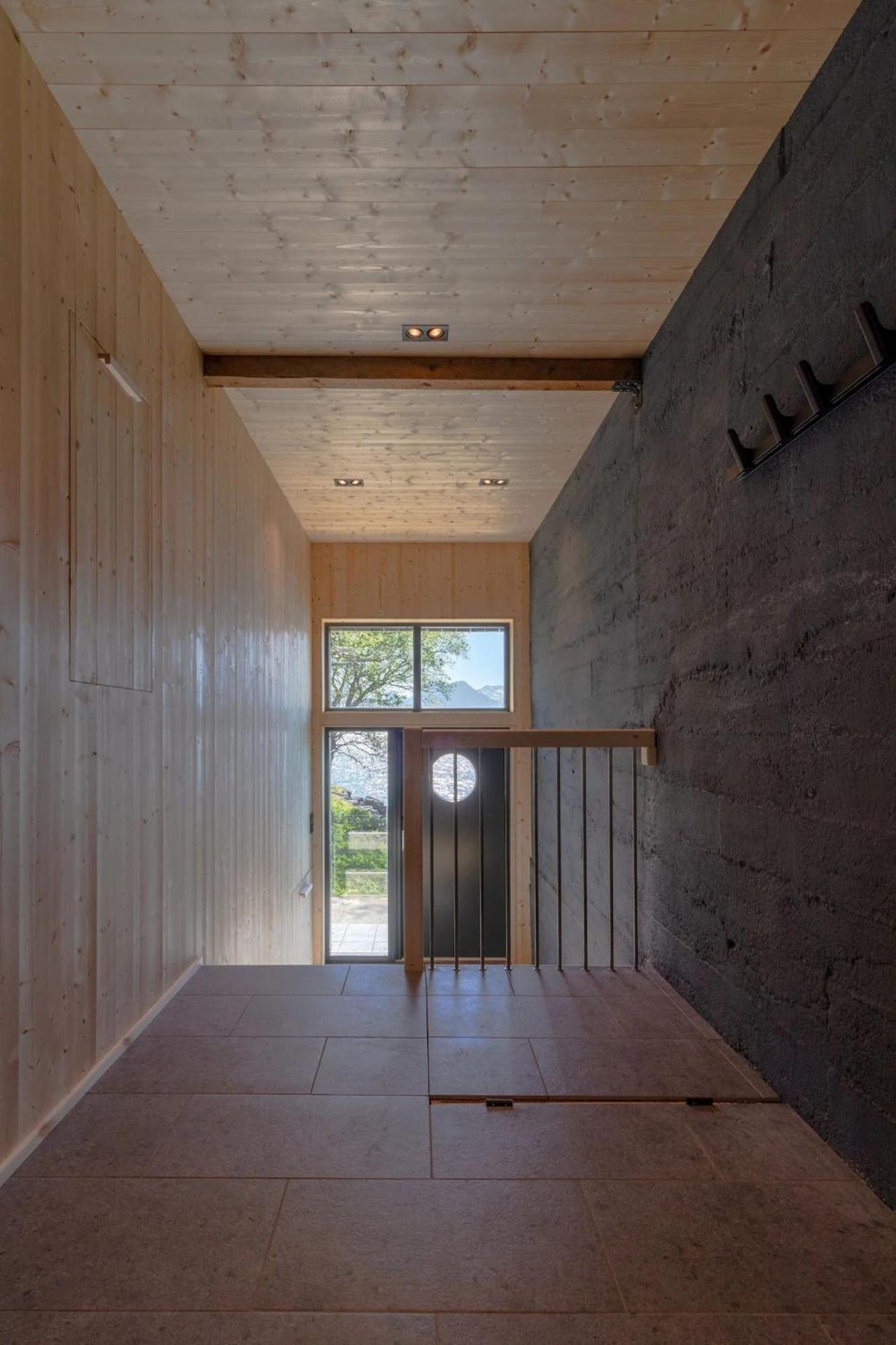 Minkfarmen, Spacious Seaside Cabin With Scenic View Ramberg Dış mekan fotoğraf